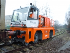 SL120D - Diesel RailCar Mover